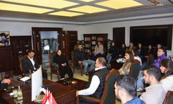Boyüzük Belediye Başkanı Bakkalcıoğlu, Kadın Voleybol Takımı’yla bir araya geldi