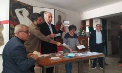 Denizli'de gazetecilerin seçiminde 'Sansür Yasası' Protestosu