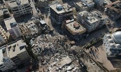MetroPoll: AKP seçmenine göre depremin suçlusu müteahhitler