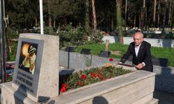 Kılıçdaroğlu'ndan Gaffar Okkan'ın mezarına ziyaret