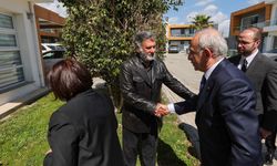 Taziye ziyareti: Kılıçdaroğlu, çocuklarını İsias'ta kaybeden ailelerin kapılarını çaldı