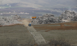 Asbest riskli deprem molozları Alevi köylerine!