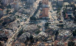 Kahramanmaraş'ta bina yıkım ve enkaz kaldırma çalışmaları 14 mahallede devam edecek