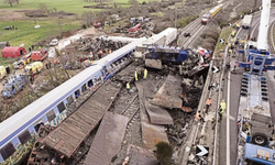 Yunanistan'daki tren kazasında istasyon görevlilerine suçlama