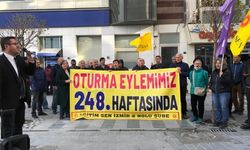 İzmir'da KHK'lılerin eylemi 248’inci haftasında devam etti:  "Birleşe birleşe kazanacağız"