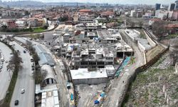 ABB, Ulus Kültür Merkezi Kapalı Çarşı ve dolmuş durakları inşaatında çalışmalarını sürdürüyor