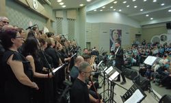 Bornova Belediyesi Türk Halk Müziği Korusu’ndan ‘Aşık Veysel Konseri’