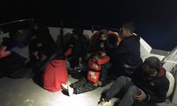 Çanakkale açıklarında 10 düzensiz göçmen kurtarıldı