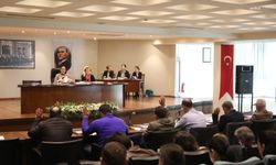 Efes Selçuk Belediye Meclisi'nde faaliyet raporu kabul edildi