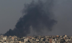 İsrail askerleri, yaralılara yardıma koşan silahsız Filistinli sivili vurdu
