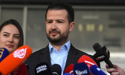 Karadağ'da "32 yıllık iktidar"ın sonu geldi: Seçimi ikinci turda Milatovic kazandı
