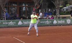 Konyaaltı'nda Egemenlik Kupası Tenis Turnuvası başladı