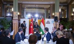 Macaristan Maarif Okulları Türkiye'deki depremzedeler için iftar düzenledi