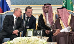 İddia: Rusya ve Suudi Arabistan, Biden'ın planlarını bozacak bir 'petrol ittifakı' kurdu