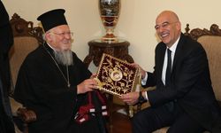 Yunanistan Dışişleri Bakanı Dendias, Gökçeada'da Paskalya ayinine katıldı