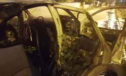 Amasya'da seyir halindeyken yangın çıkan otomobilde hasar oluştu