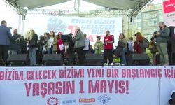 Ankara'da emekçiler 1 Mayıs'ı Tandoğan'da kutladı