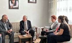 İYİ Parti Genel Başkanı Akşener'den Sinan Ateş'in ailesine ziyaret