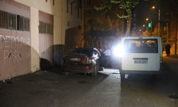 Kayseri'de otomobildeki çakmak gazı tüpünün patlaması sonucu 3 kişi yaralandı