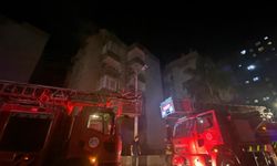 Mersin'de 5 katlı binada çıkan yangın söndürüldü