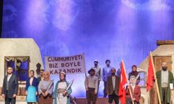 Şehir Tiyatrosu İstanbul'dan ödülle döndü