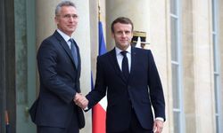 Macron ve Stoltenberg Paris'te bir araya geldi