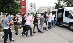 Adana'da sahte altın imalatı iddiasıyla yakalanan 9 zanlıdan 4'ü tutuklandı