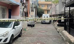 İzmir'de bir evde yabancı uyruklu 3 kişinin cesedi bulundu