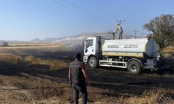 Burdur'da yaklaşık 30 dönüm tahıl ekili alan yandı