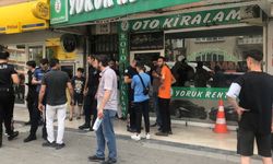 Bursa'da park yeri kavgasında baba ile oğlu bıçakla yaralandı
