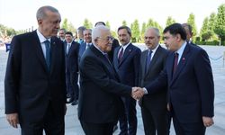 Erdoğan, Filistin Devlet Başkanı Abbas'ı resmi törenle karşıladı