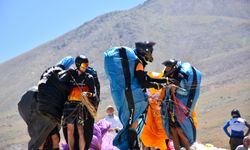 Hasan Dağı'nda düzenlenen Yamaç Paraşütü Dünya Kupası, antrenman uçuşlarıyla başladı