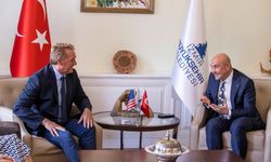 Tunç Soyer, ABD Ankara Büyükelçisi Flake ile bir araya geldi