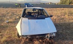Aksaray'da otomobil devrildi, 5 kişi yaralandı
