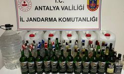 Antalya'da sahte ve kaçak içki ele geçirildi