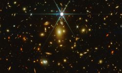 Webb Teleskobu, en uzak yıldız Earendel'in Güneş'ten bir milyon kat parlak olduğunu belirledi
