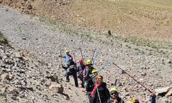 Erciyes Dağı'nda hafta sonları zirve tırmanışı heyecanı yaşanıyor