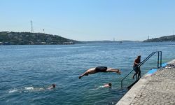 İstanbul'da "eyyam-ı bahur" sıcaklarından bunalanlar sahillere ve parklara akın etti