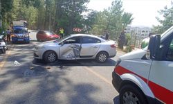 Muğla'da otomobille çarpışan motosikletin sürücüsü ağır yaralandı