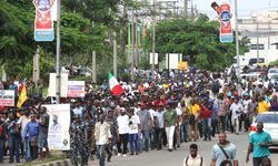 Nijerya'da işçi sendikaları, ülkede artan hayat pahalılığını protesto etti
