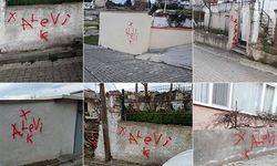 Bursa’da alevi yurttaşların evlerine ırkçı yazılar yazıldı: "Defol Alevi, Alevilere ölüm"