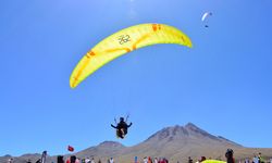 Yamaç Paraşütü Dünya Kupası'nda dünyanın gözü Hasan Dağı'nda