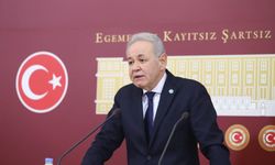 İYİ Parti kurucusu ve eski Aydın Milletvekili Aydın Adnan Sezgin, partisinden istifa etti