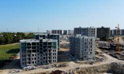 Bakan Özhaseki'den deprem bölgesinde inşasına başlanan konutlara ilişkin paylaşım: