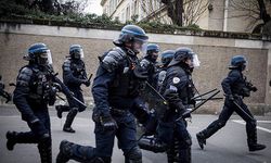 Fransa'da eylem yapan 66 çiftçi gözaltına alındı