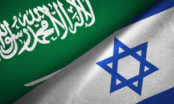 İsrail'den ilk defa bir bakan, Suudi Arabistan'a gitti