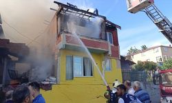 Kocaeli'de çıkan yangında 8 müstakil ev hasar gördü