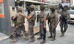 Mersin'de "dublör" kullanarak dolandırıcılık yaptıkları iddiasıyla 21 şüpheli yakalandı