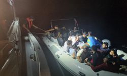 Muğla açıklarında geri itilen 22 düzensiz göçmen kurtarıldı