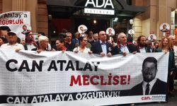 Av. Can Atalay’ın 110 gündür tahliye edilmemesi İstanbul Barosu önünde protesto edildi